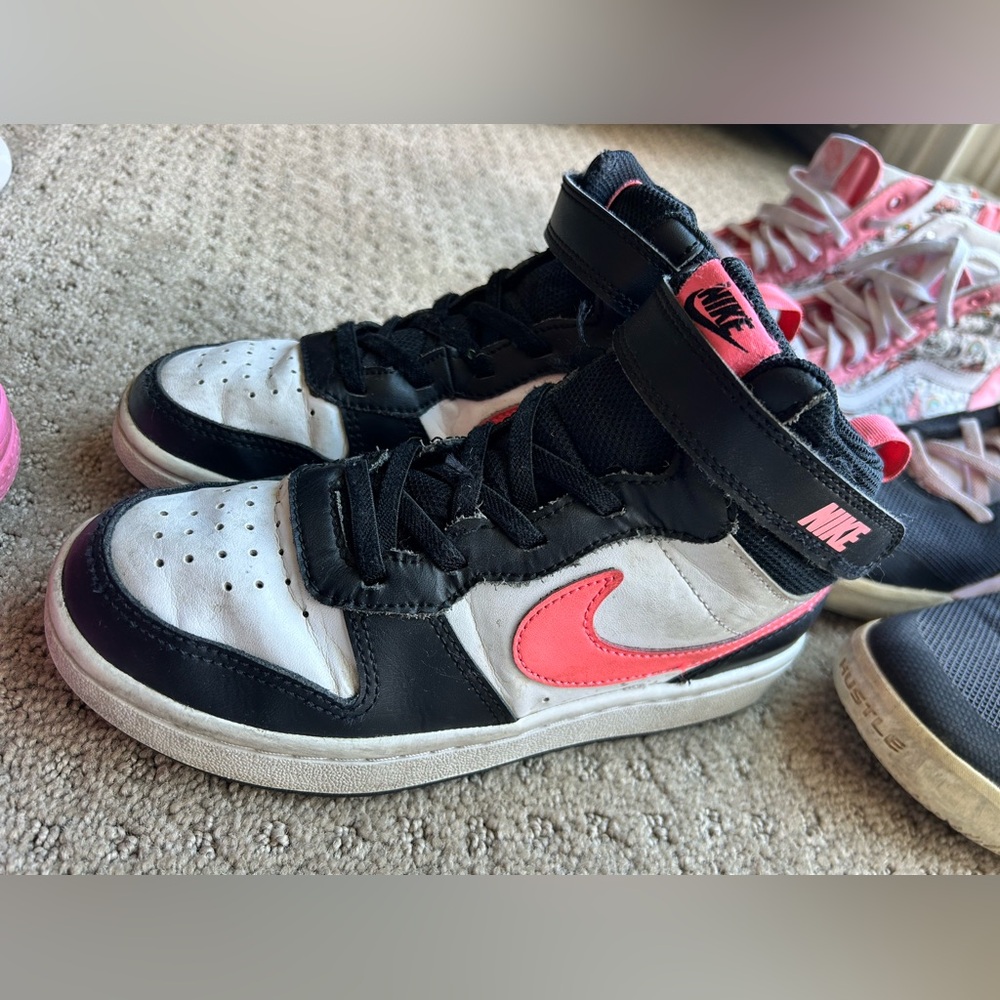7 pairs of Girls shoes,Nike,Croc,Vans,Puma,Adidas -Size2/2.5/3 - Picture 8 of 10